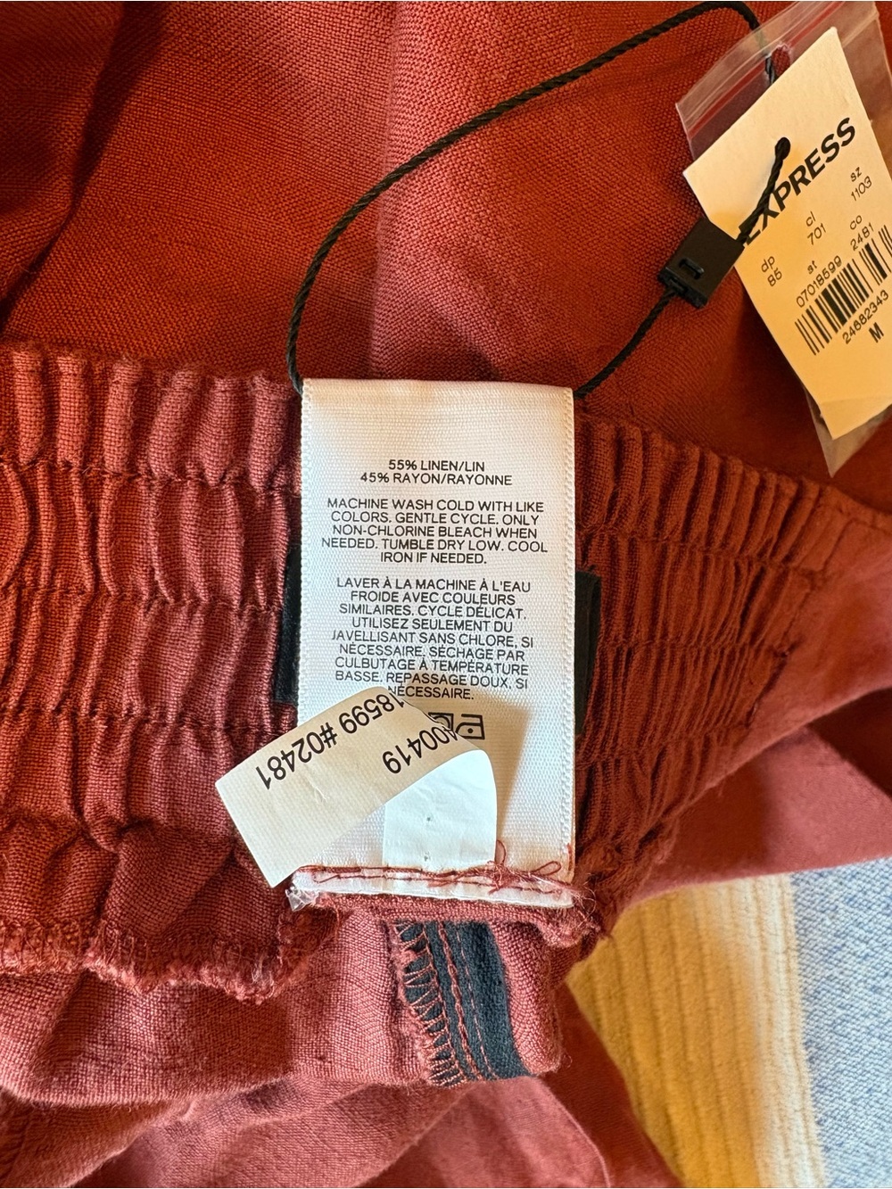Express Super High-Waist Wide-Leg Pants in Rust - Picture 6 of 6